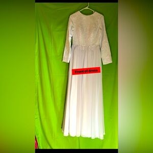 White wedding dressed size 4